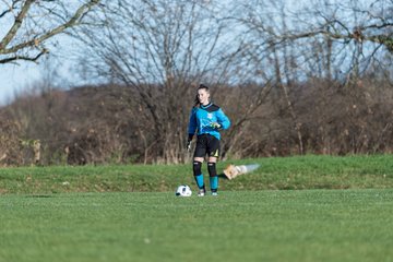 Bild 102 - B-Juniorinnen MSG Steinhorst Krummesse - SV Frisia 03 Risum Lindholm : Ergebnis: 0:5